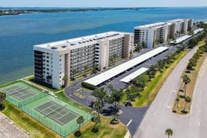 300 S Sykes Creek Pkwy, Merritt Island, FL 32952, Sold 10/04/22