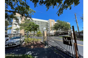 300 S Sykes Creek Pkwy, Merritt Island, FL 32952, Sold 10/04/22