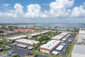 201 St Lucie Ln, Cocoa Beach, FL 32931, Sold 09/01/22