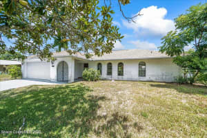 1071 Sunswept Rd NE, Palm Bay, FL 32905, Sold 09/15/22