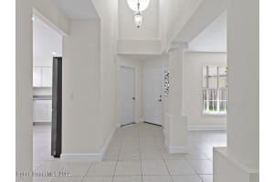 593 10th Place, Vero Beach, FL 32960 Sold 01/24/23