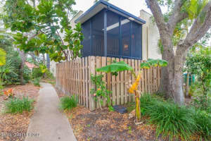 8751 Live Oak Ct, Cape Canaveral, FL 32920, Sold 09/02/22