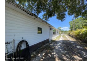 326 Valencia St, Sebastian, FL 32958, Sold 09/01/22