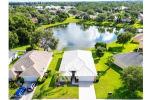 905 Tavernier Circle NE, Palm Bay, FL 32905, Palm Bay, FL 32905 Sold 10/17/22