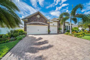 5235 Hebron Dr, Merritt Island, FL 32953, Sold 09/26/22