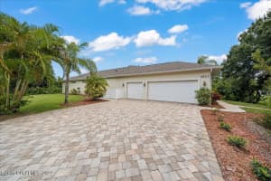 4523 Long Lake Rd, Melbourne, FL 32934, Sold 10/21/22