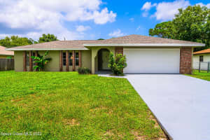 361 Crestview Street NE, Palm Bay, FL 32907, Palm Bay, FL 32907 Sold 02/08/23