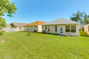 950 S Fork Cir, Melbourne, FL 32901, Sold 11/09/22