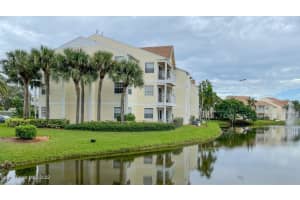 1850 Charlesmont Drive, 135, Melbourne, FL 32903, Melbourne, FL 32903 Sold 11/08/22