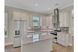 2025 Bridgepointe Cir, Vero Beach, FL 32967, Sold 03/10/23