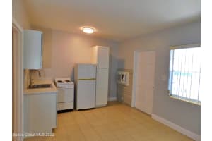 490 S Orlando Avenue, 11, Cocoa Beach, FL 32931, Cocoa Beach, FL 32931 Sold 12/01/22