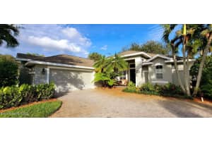 500 45th Court SW, Vero Beach, FL 32968 Sold 01/13/23