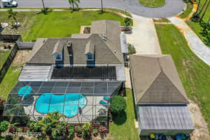 664 Manor Pl, Melbourne, FL 32904, Sold 03/31/23