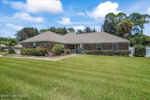 664 Manor Pl, Melbourne, FL 32904, Sold 03/31/23