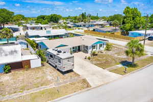 1355 Dolphin Avenue, Merritt Island, FL 32952 Sold 02/28/23