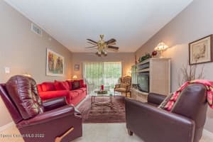 1610 42nd Circle, Vero Beach, FL 32967 Sold 05/19/25