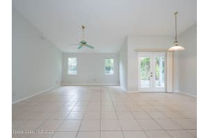 345 21st Avenue, Vero Beach, FL 32962 Sold 03/23/23