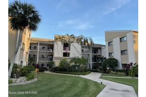 6175 Mirror Lake Drive, Sebastian, FL 32958 Sold 03/14/23