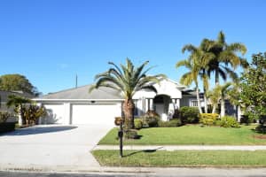 2223 Woodfield Circle, Melbourne, FL 32904 Sold 07/05/23