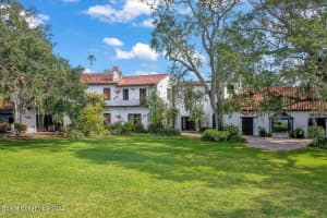 205 Hacienda Drive, Merritt Island, FL 32952 Sold 03/08/23