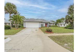 112 40th Ct, Vero Beach, FL 32968, Sold 04/05/23