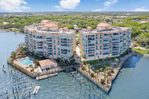 102 Riverside Dr, Cocoa, FL 32922, Sold 10/31/23