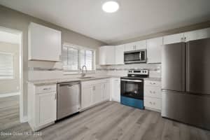 1304 Foxboro Dr, Brandon, FL 33511, Sold 04/28/23