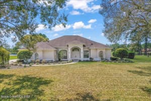 2770 Fawn Lake Blvd, Mims, FL 32754, Sold 04/14/23
