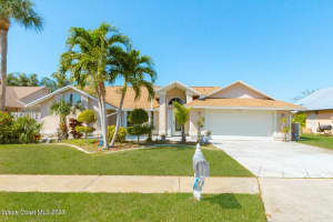2360 Palm Lake Dr, Merritt Island, FL 32952, Sold 05/02/23