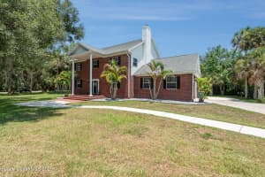 5535 Bob White Trail, Mims, FL 32754 Sold 10/03/23