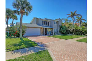 395 Harbor Dr, Cape Canaveral, FL 32920, Sold 04/21/23