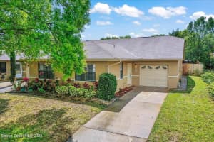 477 L M Davey Lane, Titusville, FL 32780 Sold 05/01/23
