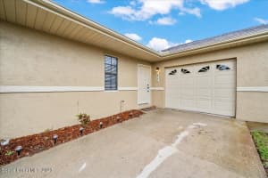 477 L M Davey Lane, Titusville, FL 32780 Sold 05/01/23