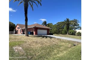 680 Honolulu Avenue, Palm Bay, FL 32907 Sold 11/22/23
