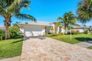 212 Ivory Dr, Melbourne Beach, FL 32951, Sold 04/25/23