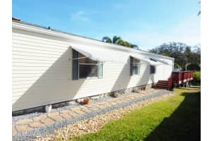 3016 Indian River Drive, Palm Bay, FL 32905 - MLS#960516