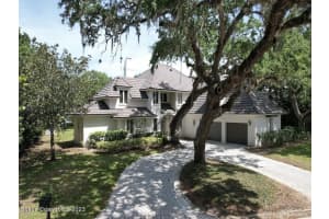 361 Shores Drive, Indian River Shores, FL 32963 Sold 06/02/23