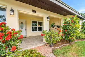 437 Neptune Drive, Satellite Beach, FL 32937 Sold 05/18/23
