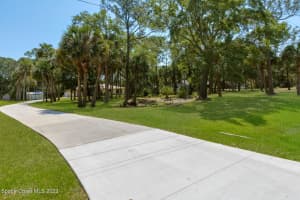 7625 Turkey Point Drive, Titusville, FL 32780 Sold 05/10/23