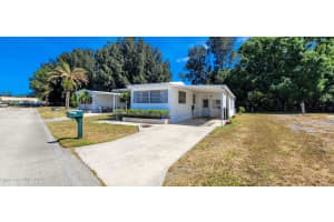148 Holiday Park Blvd NE, Palm Bay, FL 32907, Sold 05/19/23