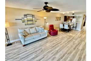 250 S Sykes Creek Pkwy, Merritt Island, FL 32952, Sold 05/25/23