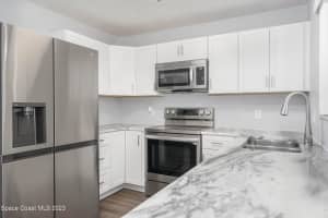 7814 Shadowood Drive, West Melbourne, FL 32904 Sold 05/12/23
