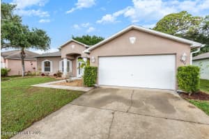 5272 Yaupon Holly Drive, Cocoa, FL 32927 Sold 05/26/23