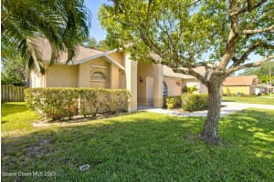 873 Hunters Creek Drive, Melbourne, FL 32904 Sold 06/28/23