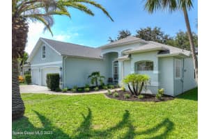 220 Sykes Loop Drive, Merritt Island, FL 32953 Sold 06/22/23