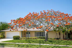 423 Port Royal Boulevard, Satellite Beach, FL 32937 Sold 06/21/23
