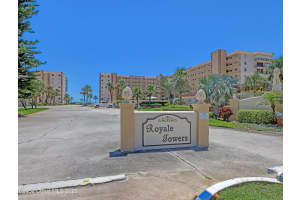 1860 Atlantic Avenue, Cocoa Beach, FL 32931 Sold 08/21/23