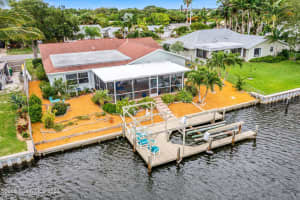 427 Aruba Court, Satellite Beach, FL 32937 Sold 06/30/23