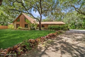 685 Carambola Drive, Merritt Island, FL 32952 Sold 10/17/23