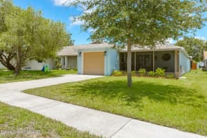 3689 Brentwood Court, Melbourne, FL 32935 Sold 08/31/23